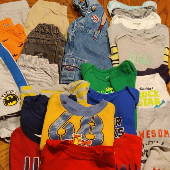 Carter's Other - Size 24M Boys 23 Piece Shorts/Tee/Onesie Bundle